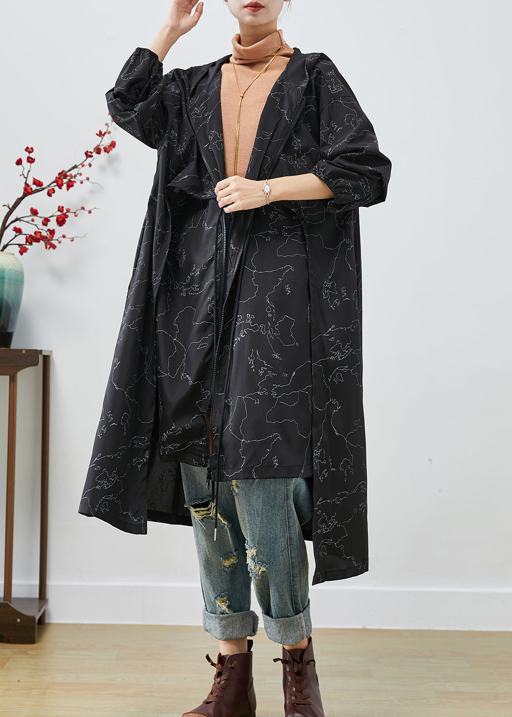 WW | Black Asymmetric Print Lace-Up Spandex Trench Coats