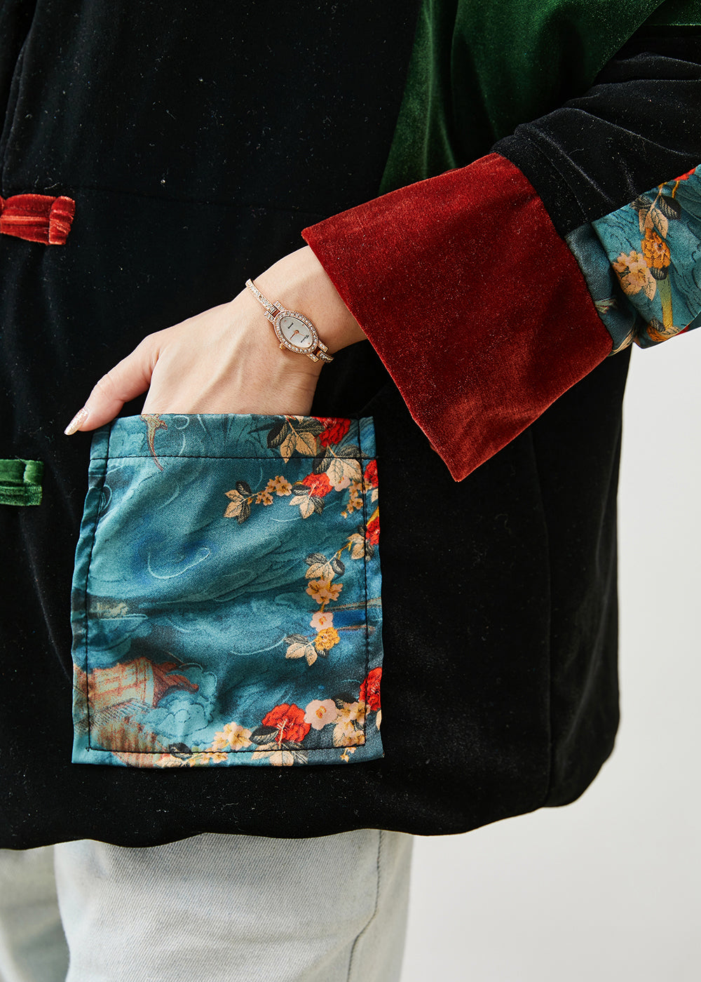 WW | Schwarze Dicke Patchwork-Taschen Seidenvelours Orientalische Mäntel Winter