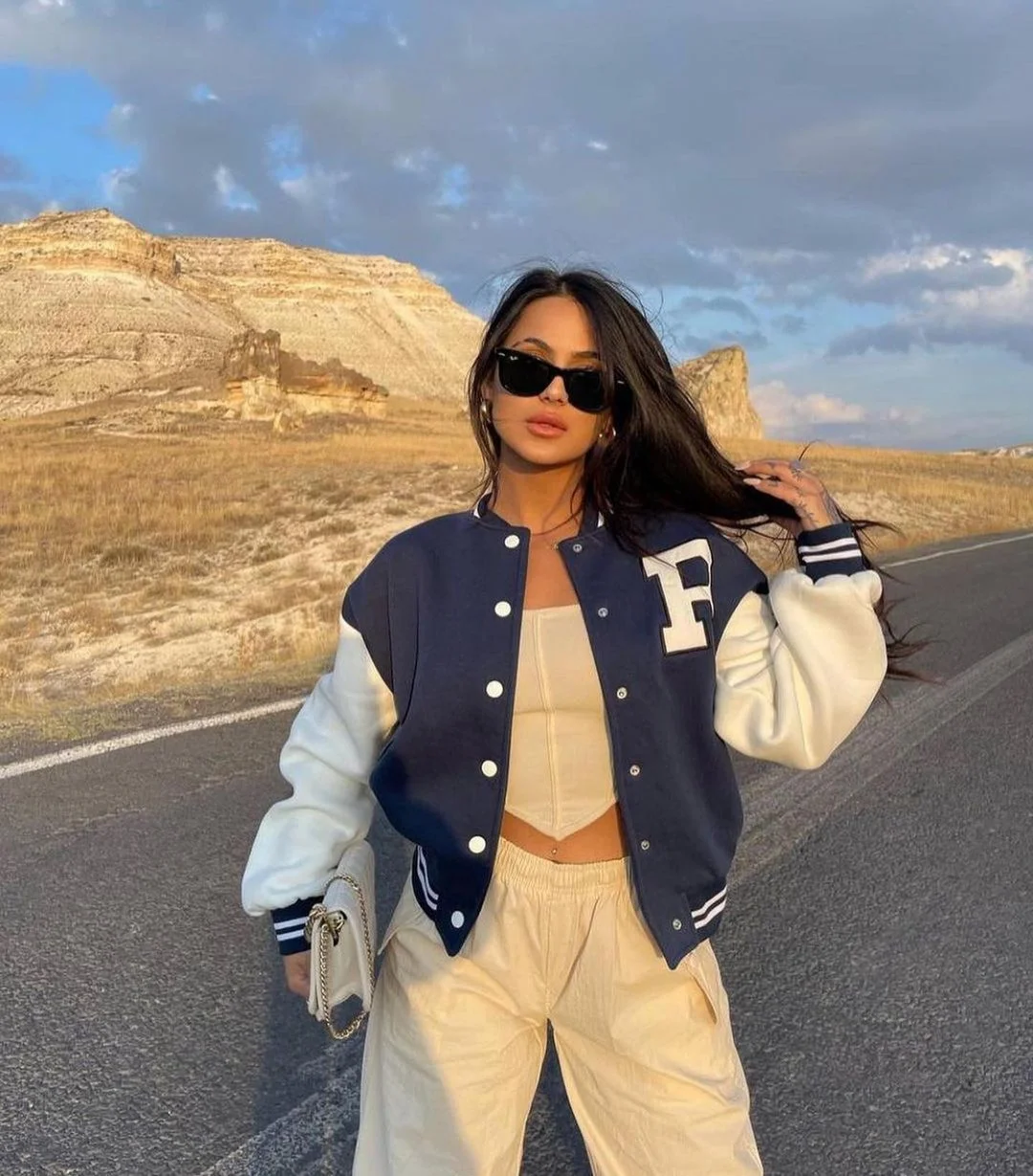 WW | Übergröße mit Knöpfen Baseballjacke Damenjacke