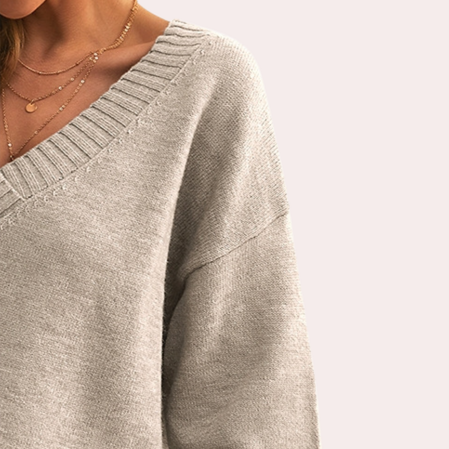 WW | Chic V-Neck Knitted Sweater