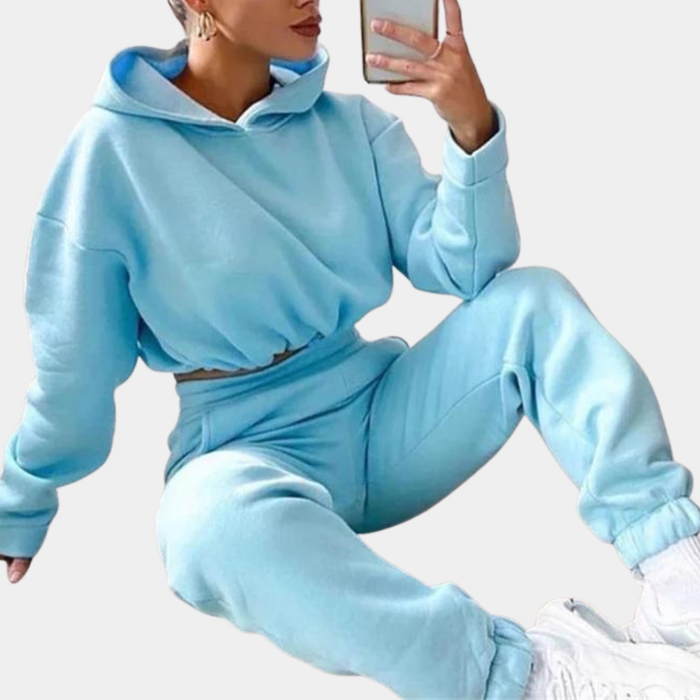 WW | Comfortable Women's Sweater For Winter Days