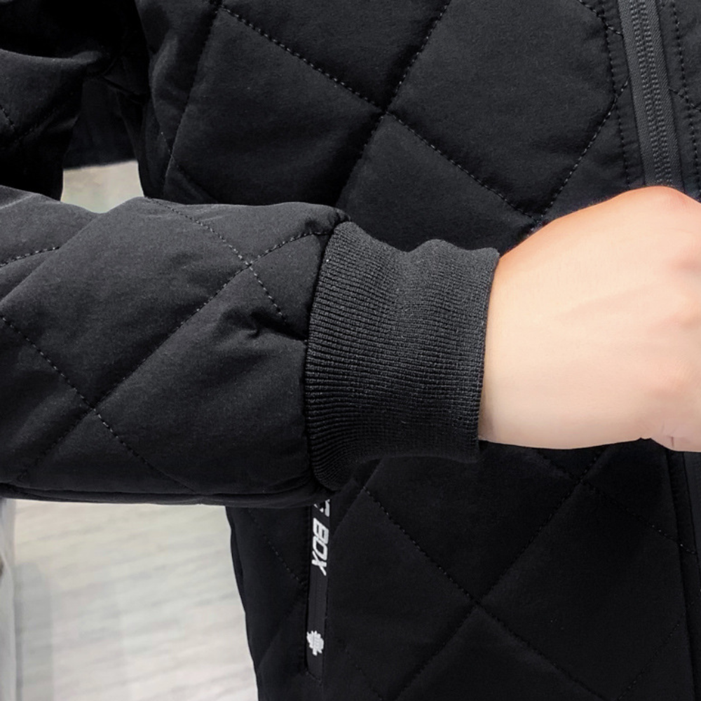 WW | Bequeme Herrenjacke Mit Kapuze Für Komfort