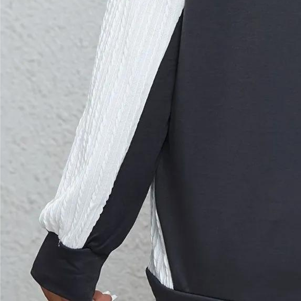 WW | Minimalist and Comfortable Women's Sweatshirt