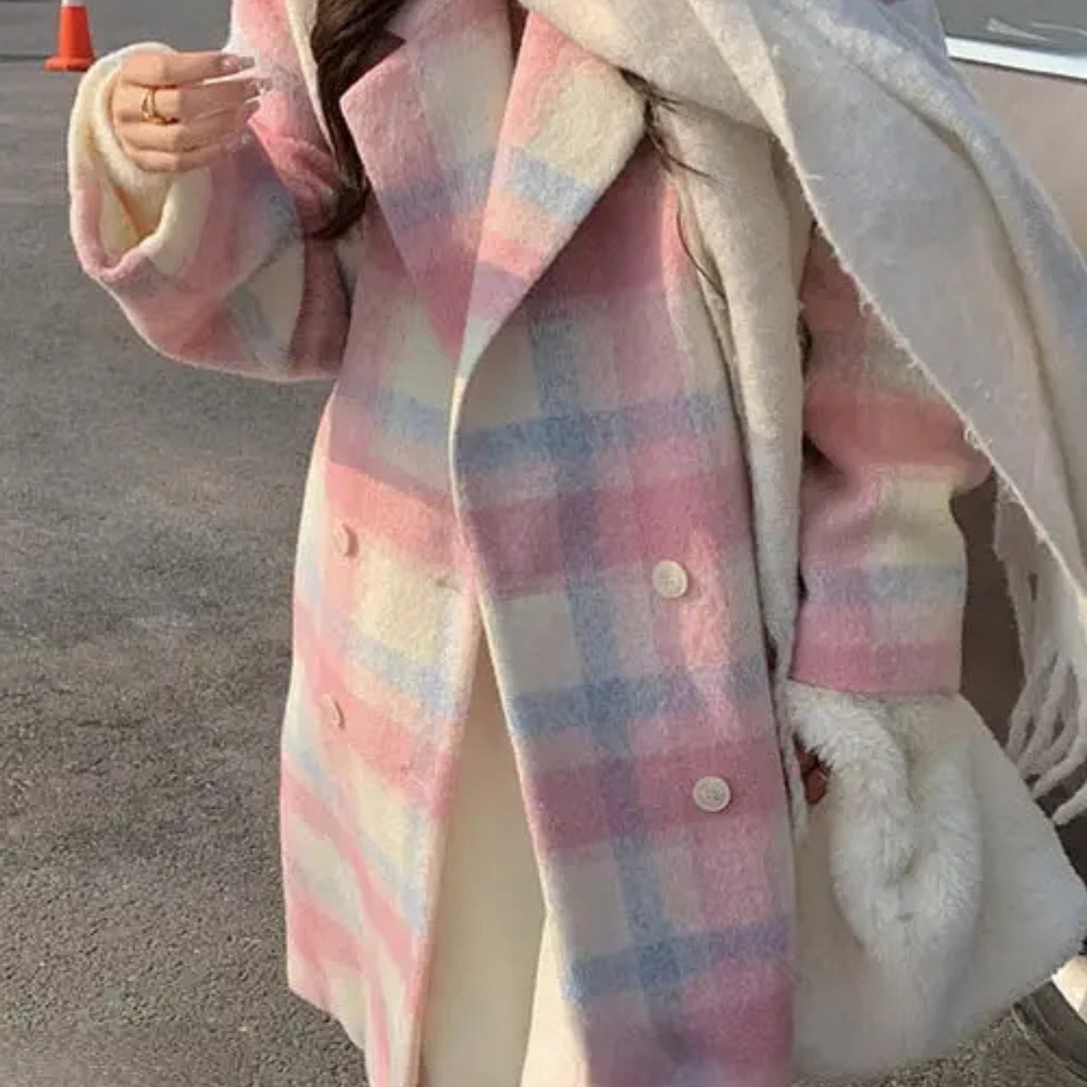 WW | Women's Coat with Stylish Plaid Pattern