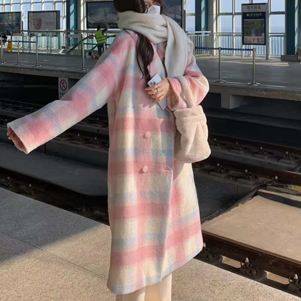 WW | Women's Coat with Stylish Plaid Pattern