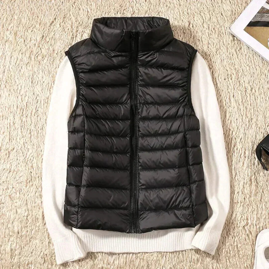 WW | Lightweight Women's Vest for Comfort and Style
