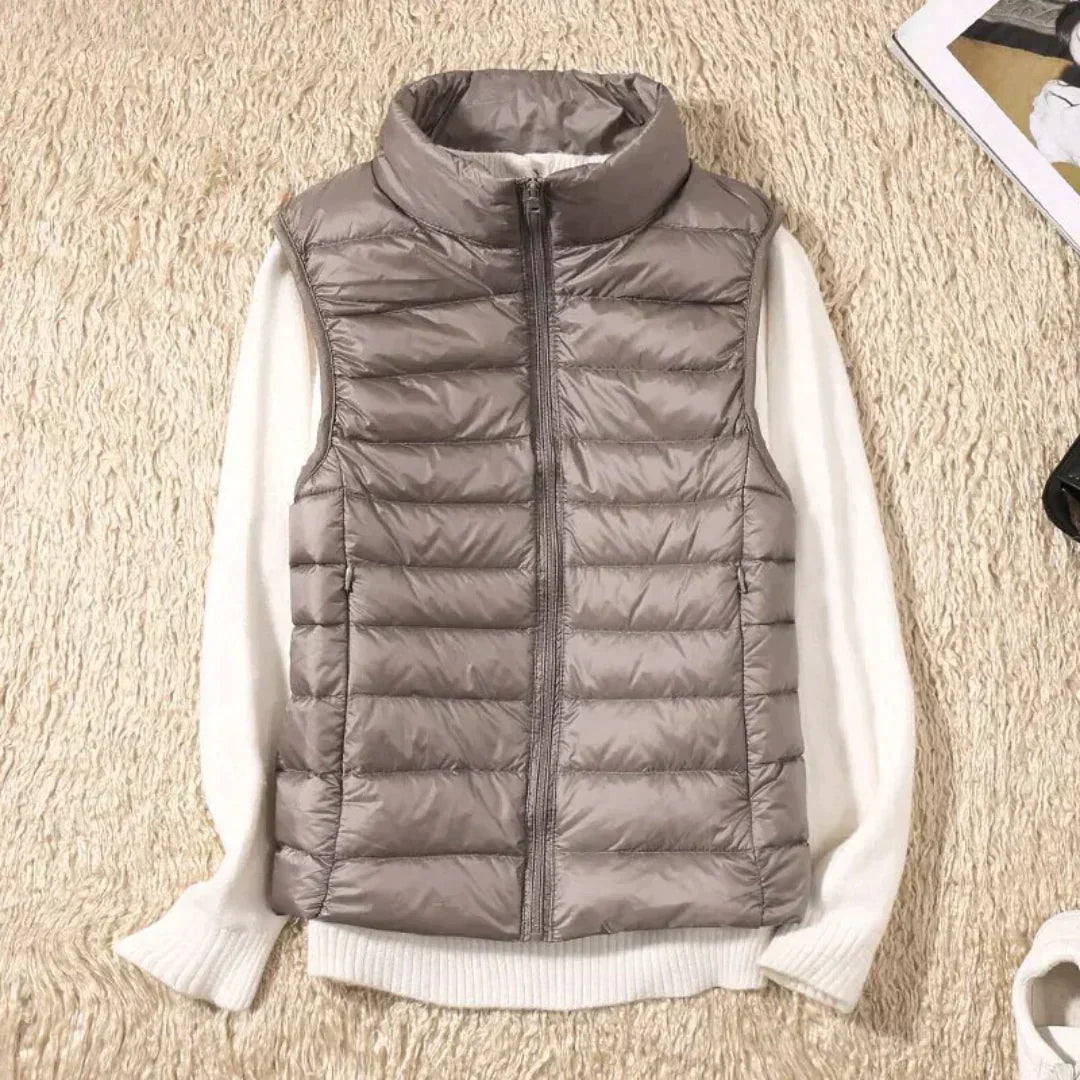 WW | Lightweight Women's Vest for Comfort and Style