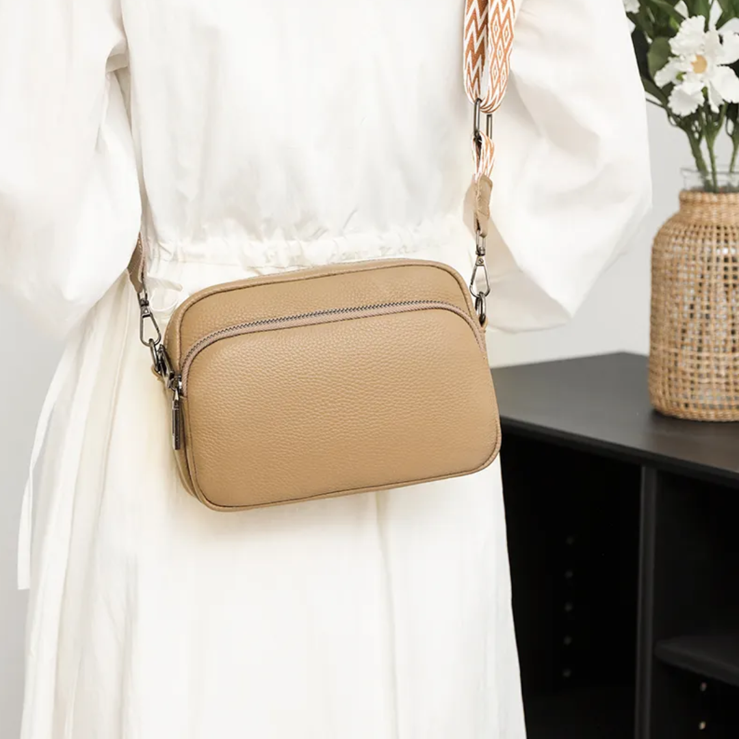WW | Sturdy and Stylish Messenger Bag
