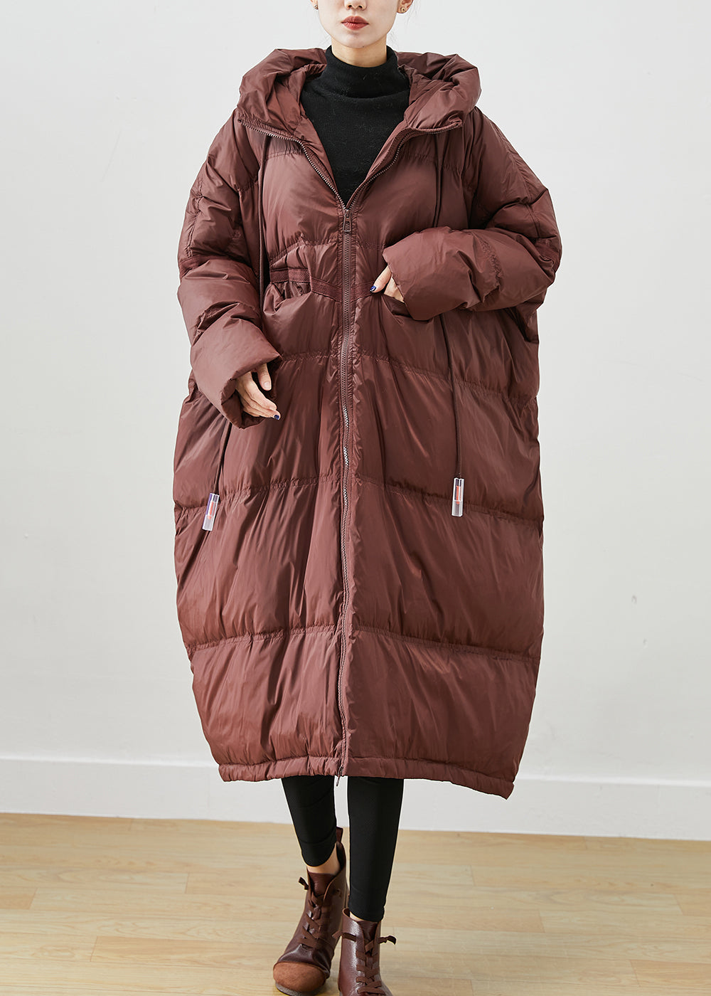 WW | Oversized Entendaunenjacken mit Kapuze und Kordelzug Winter