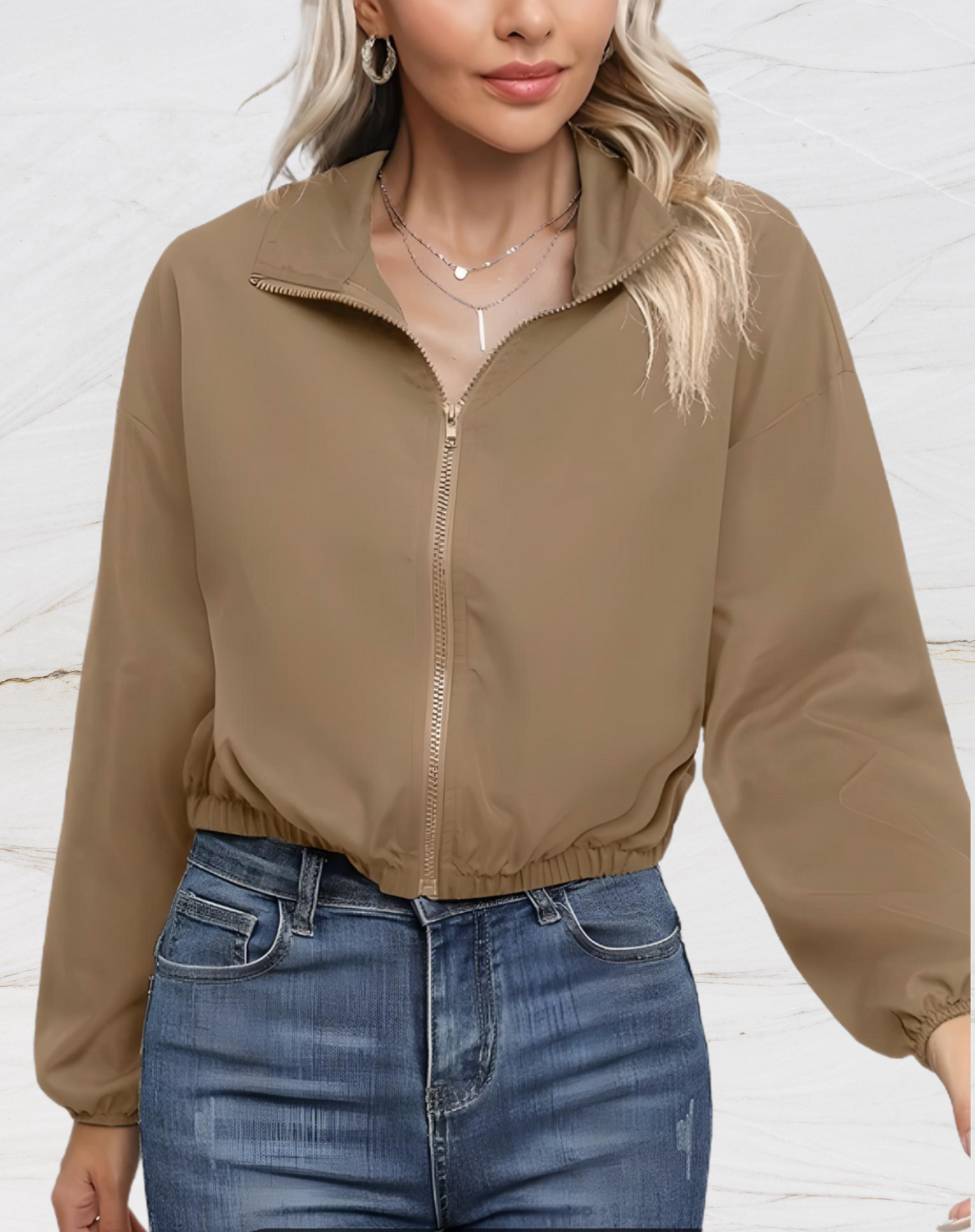 WW | Short plain women's jacket with long sleeves