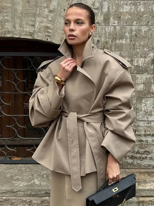 WW | Oversized Trenchcoat mit verstellbarem Gürtel