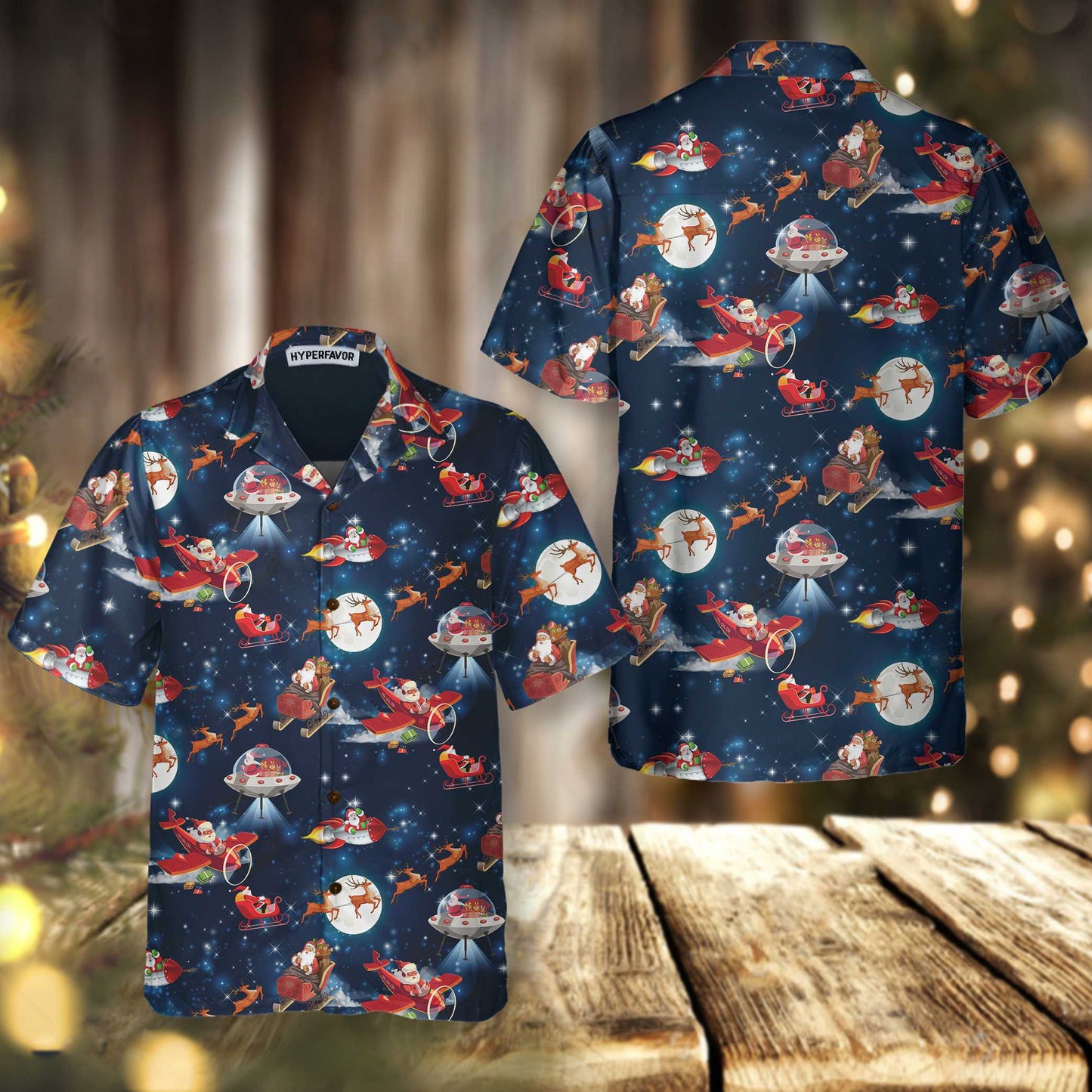 WW | Weihnachts-Hawaiianhemd im Weltraum mit Weihnachtsmann- und Rentier-Muster