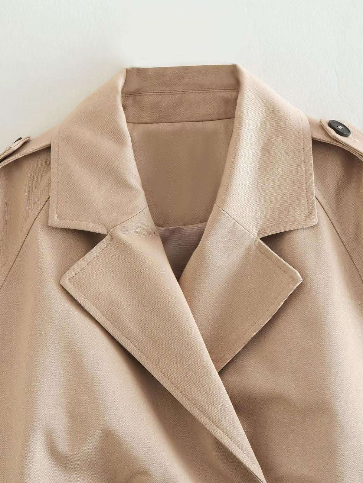 WW | Klassische Beige Damenkurzjacke Für Alle Anlässe
