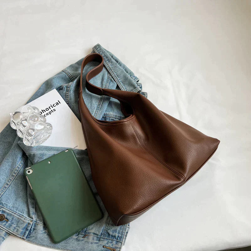 WW | Vegan Leather Hobo Bag for Women - Stylish and Sustainable Handbag