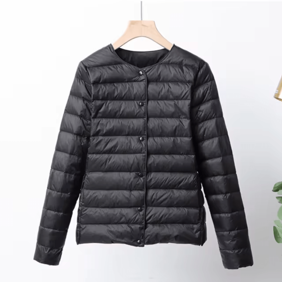 WW | Kragenlose Slim Fit Daunenjacke mit Steppung