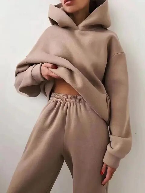 WW | Cozy Women's Hoodie and Sweatpants Set for Ultimate Comfort