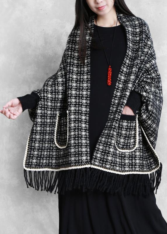 WW | Strickwaren trendige Plus Size schwarze Batwing Ärmel Fransen Strickmäntel