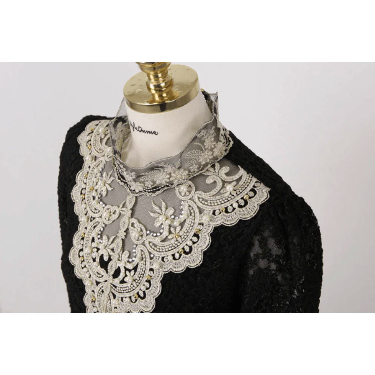 WW | Stylische Gestickte Damenbluse