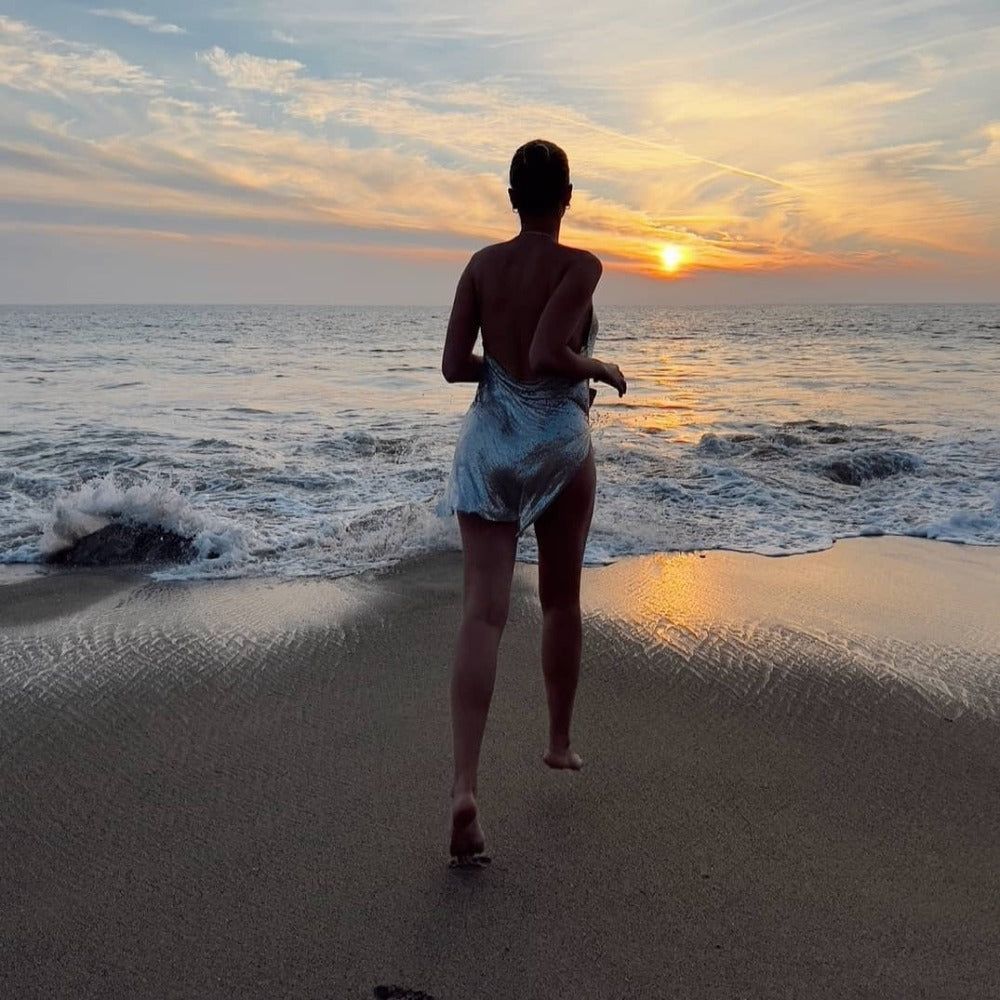 WW | Metallisches Netz Minikleid Mit Rückenfreiem Design Für Frauen