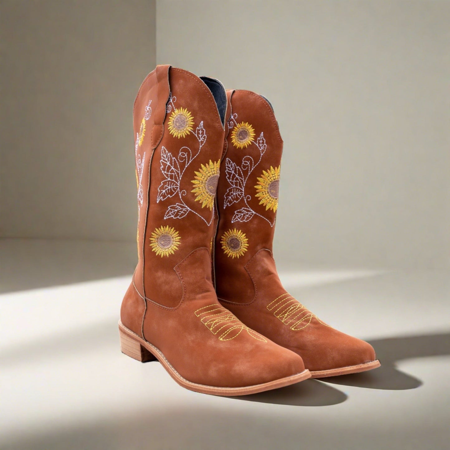 WW | Hohe Cowboystiefel Mit Sonnenblumendruck