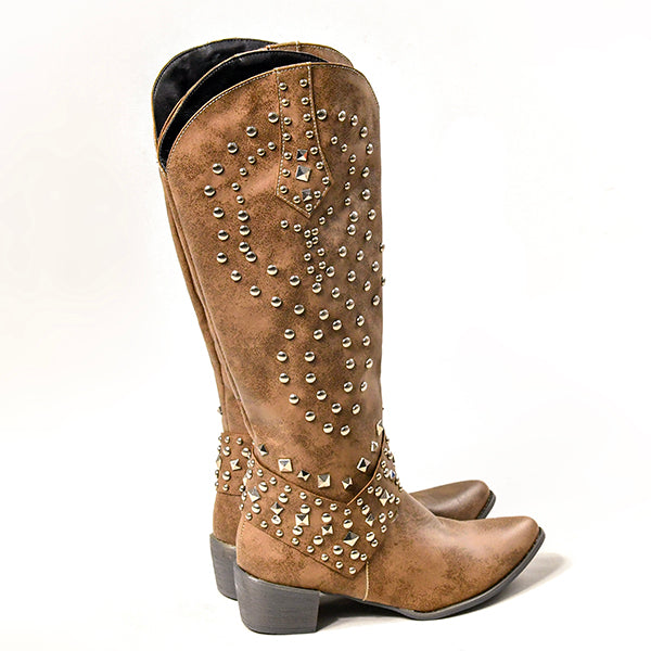 WW | High Boots With Metal Studs And Chunky Heel