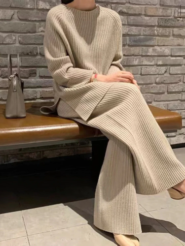 WW | Damen Strickset aus Weichem Rippstrick