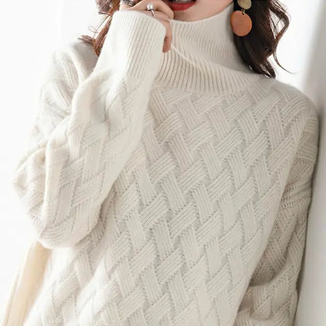 WW | Stylish Knitted Turtleneck Sweater