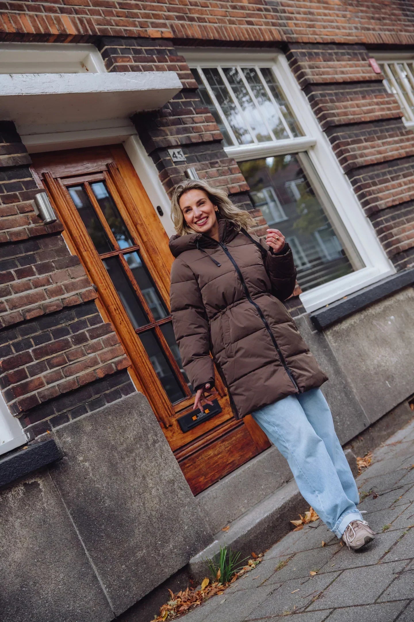 WW | Futter mit Kapuze Halblang Pufferjacke Winterjacke für Damen