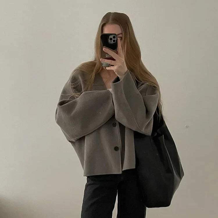 WW | Wool Coat Minimalism and Style for Cold Days