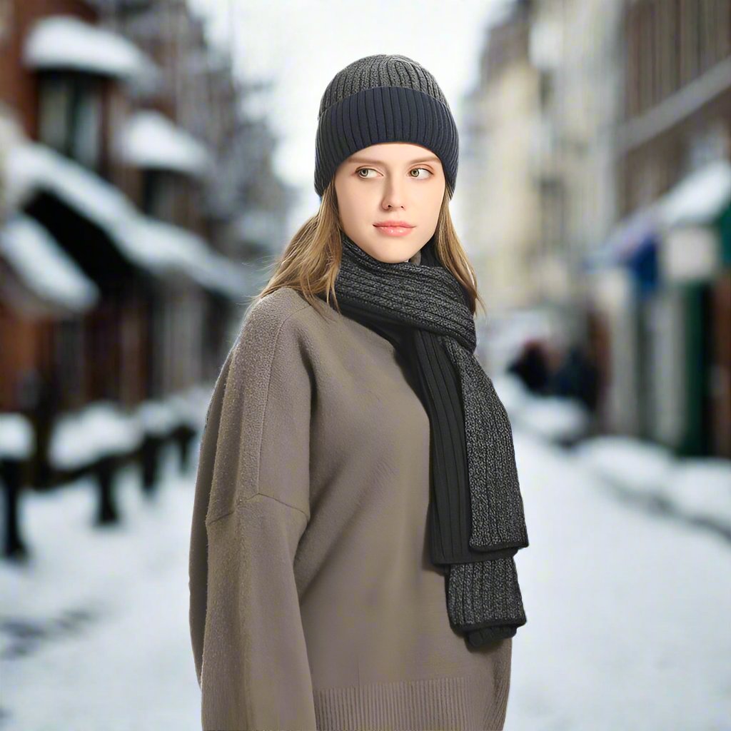WW | Knitted Hat And Scarf Soft And Warm Ribbed Elastic Material