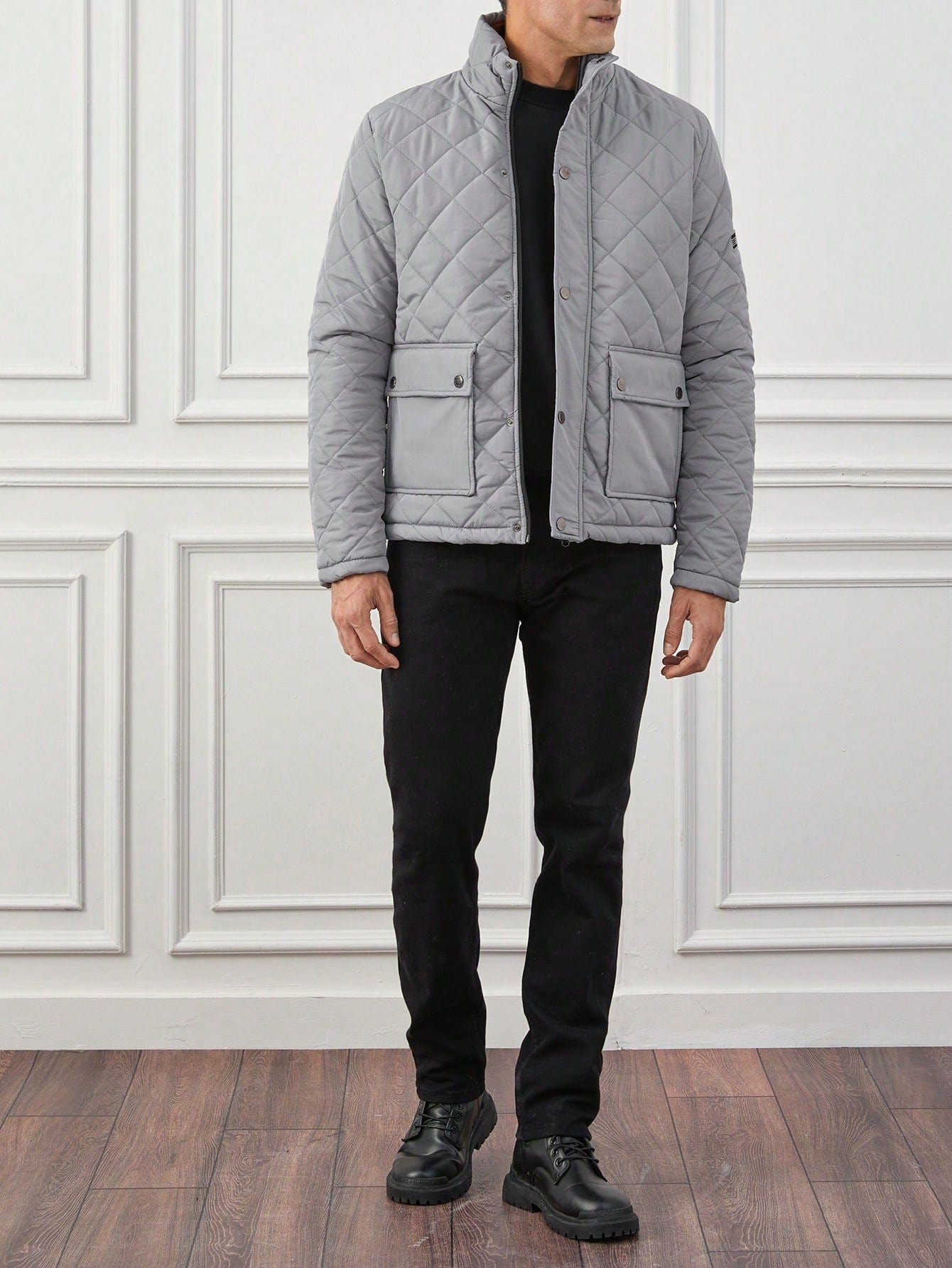 WW | Steppdesign Mit Kariertem Muster Hoher Kragen Reißverschluss Und Knopfverschluss Slim Fit