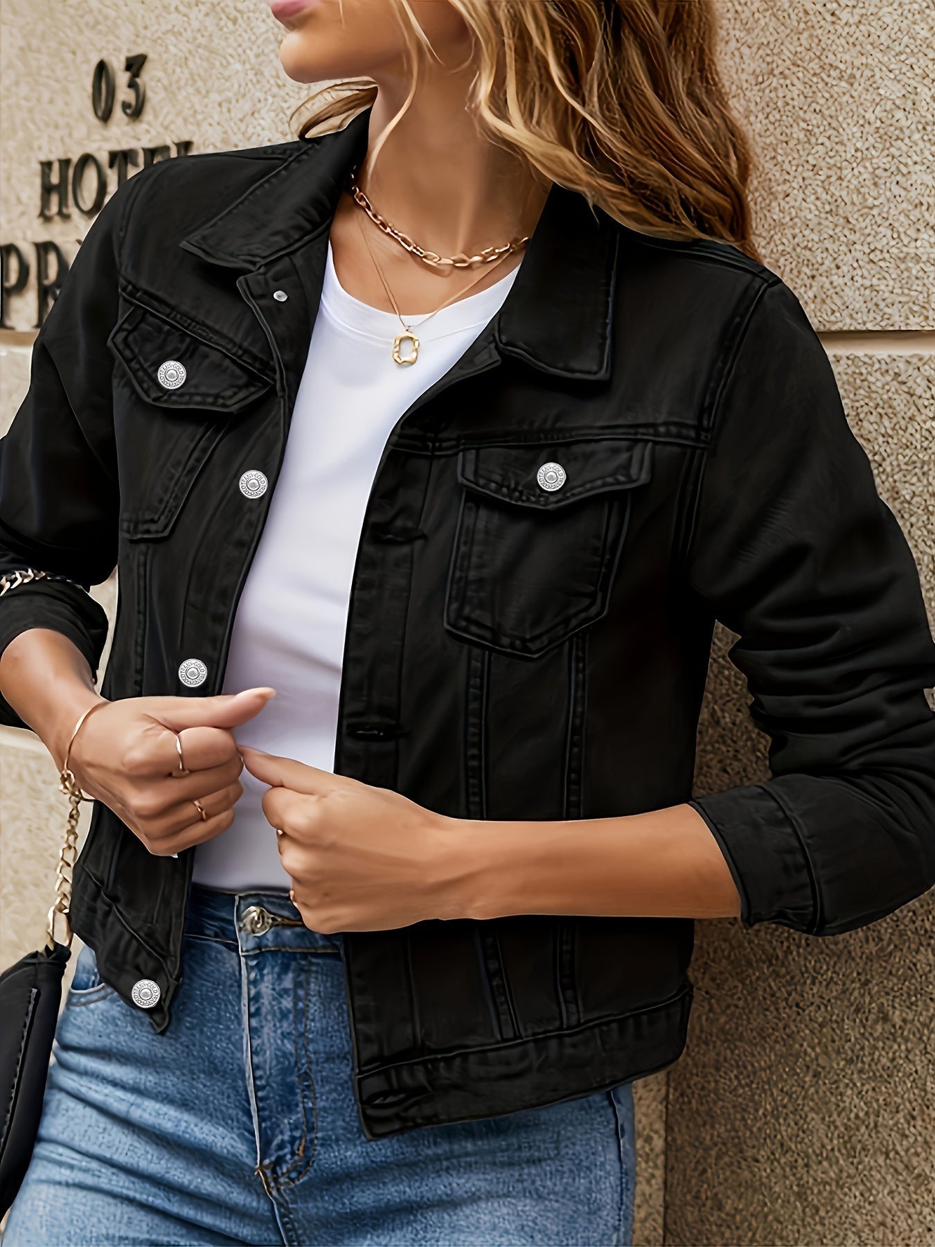 WW | Jacke Slim Fit Damenjacke mit Klassischer Knopfleiste