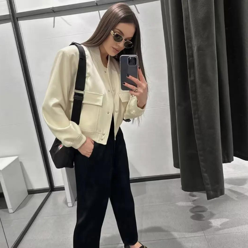 WW | Bomber Jacket with Pockets Regular Fit Essential