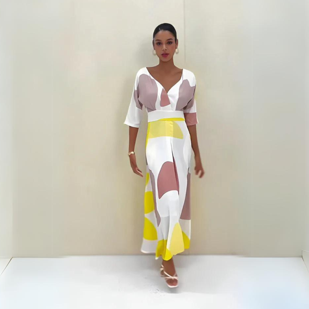 Elegant long summer dress with cut-out neckline and three-quarter sleeves