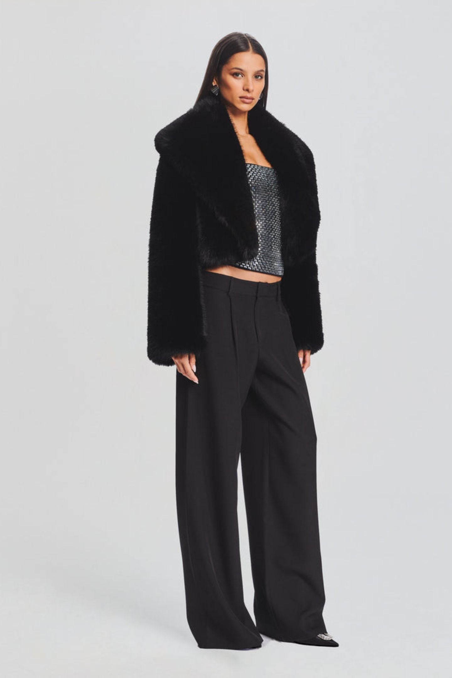 WW | Cropped Shawl Collar Faux Fur Jacket