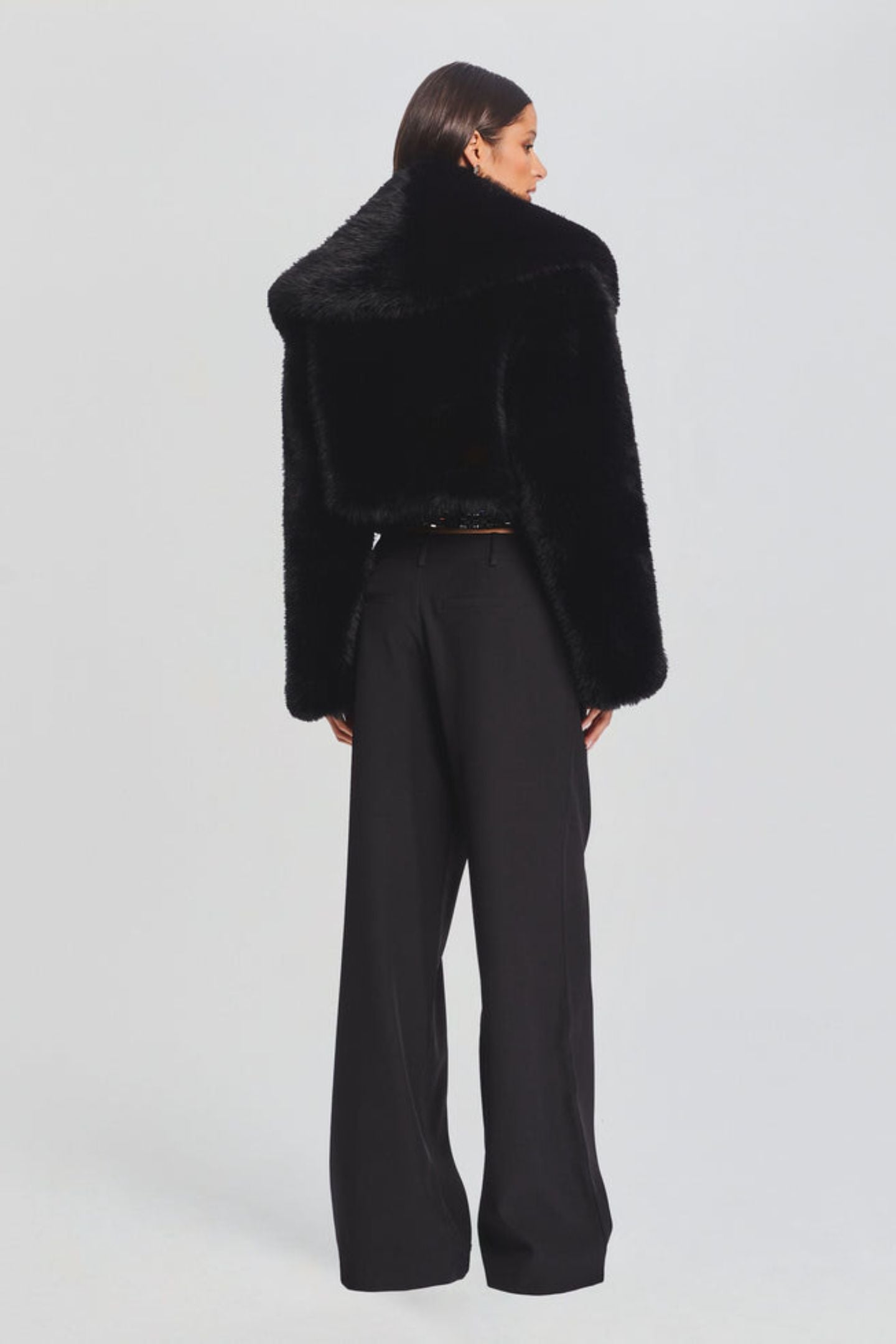 WW | Cropped Shawl Collar Faux Fur Jacket