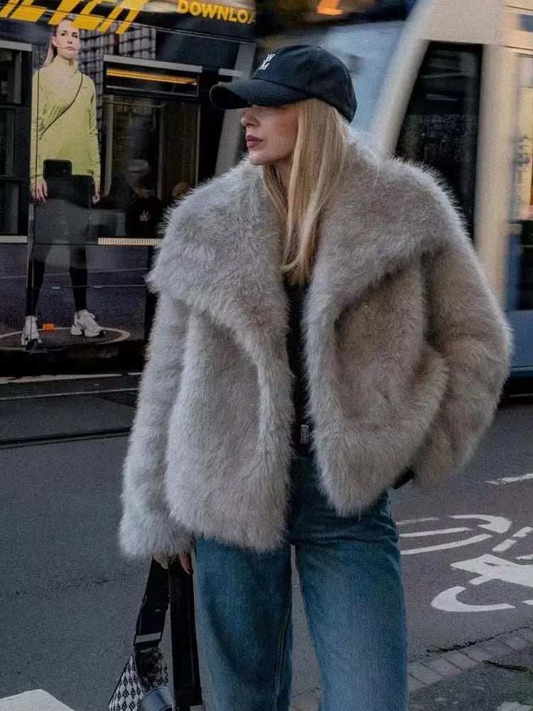 WW | Damenmantel Winter - Langer Faux-Fellmantel