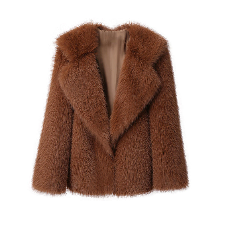 WW | Elegant White Faux Fur Jacket with Long Sleeves