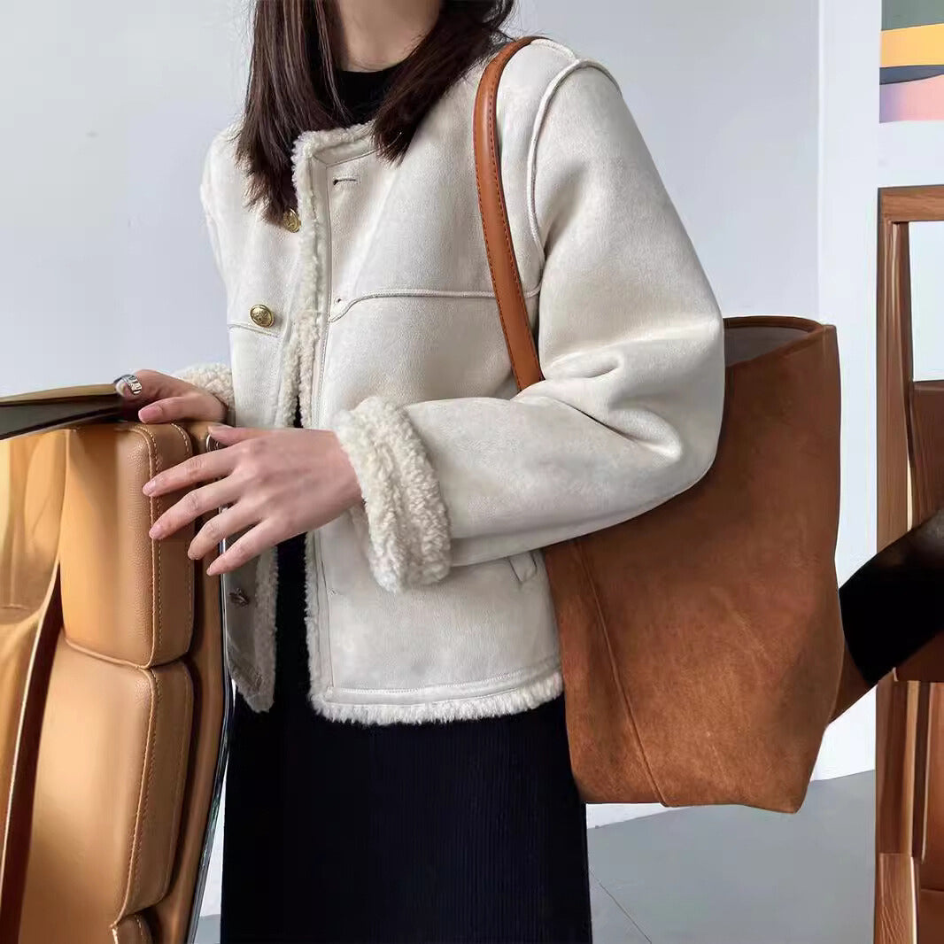 WW | Women's Jacket – Boxy Fit – Suede Look – Sherpa Lining – Metal Button Closure