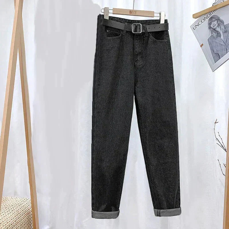 WW | Stylish Jeans in Many Colors