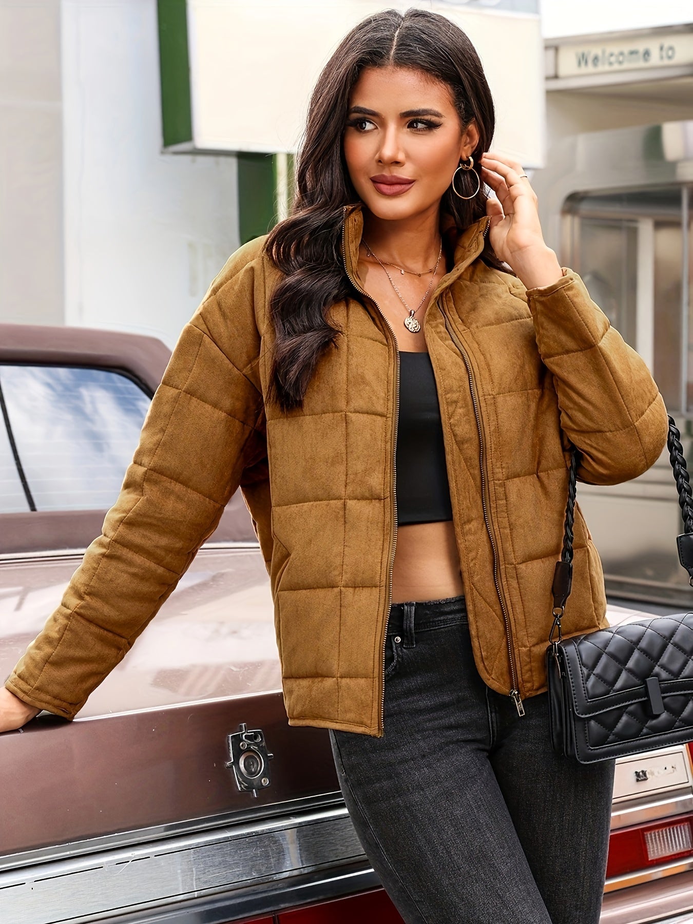 WW | Damen Kurze Gepolsterte Pufferjacke mit Karomuster und Winddichter Stoff