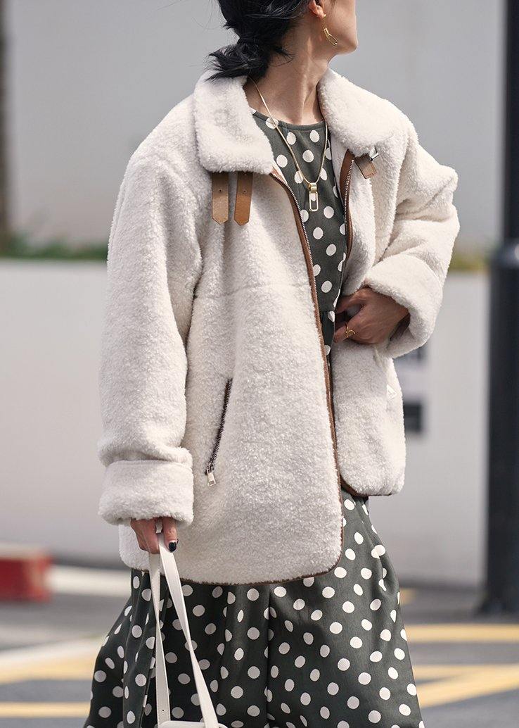 WW | White Wool Coat for Women Loose Fitting Coats with Zipper and Lapel Jackets
