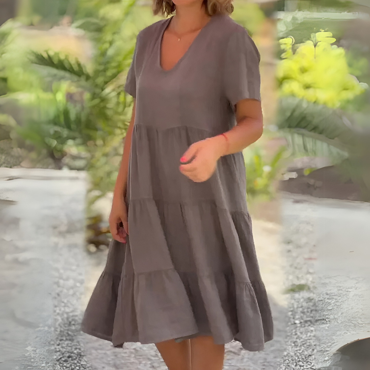 Luce | Flowy V-neck dress