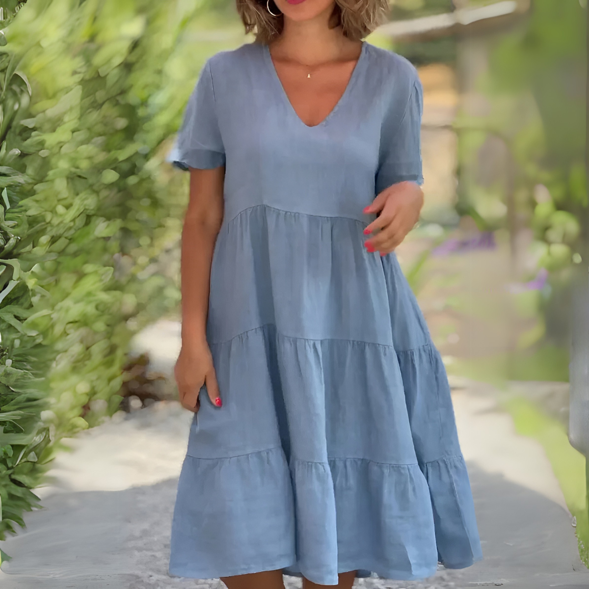 Luce | Flowy V-neck dress