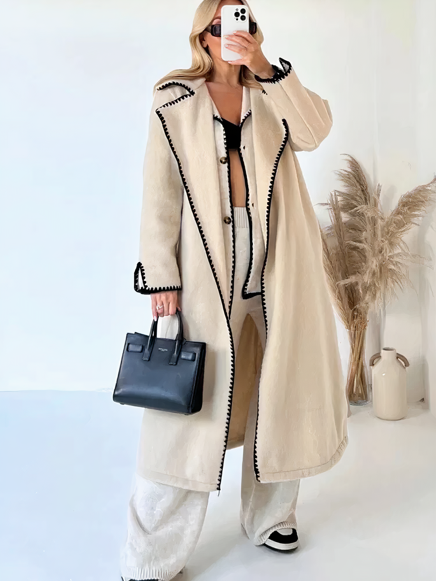 WW | Long, loose-fitting women's coat with lapels