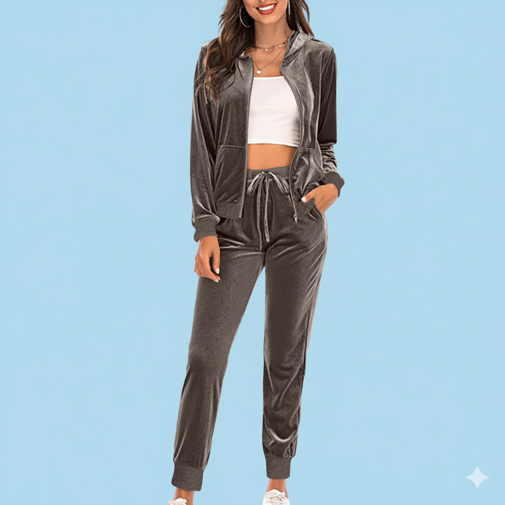 Women's comfortable tracksuit with loose fit and hooded jacket WW