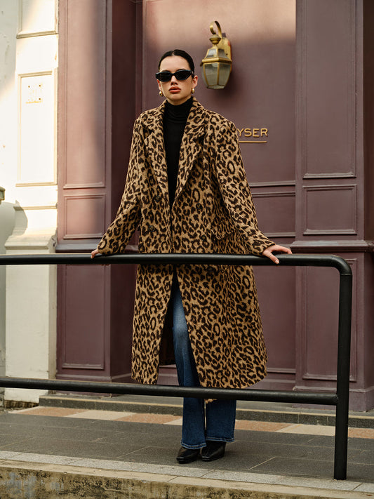WW | Damen Lange Winterjacke mit Leopardenmuster und Weichem Warmem Textil