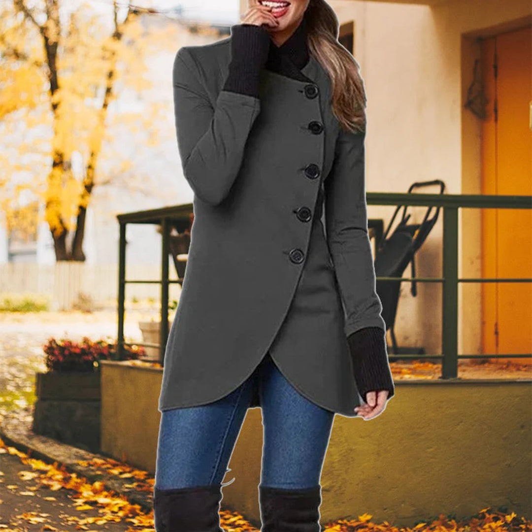 WW | Stand-up collar with button closure