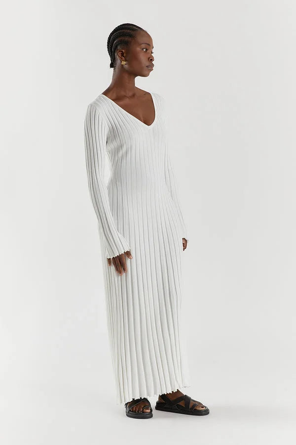 WW Strickkleid | Modernes Langarm-Damenkleid mit V-Ausschnitt