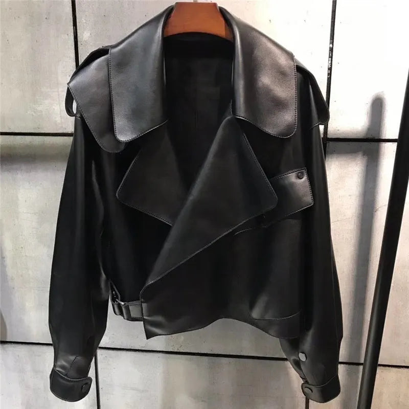 WW | Leather Jacket Retro & Stylish